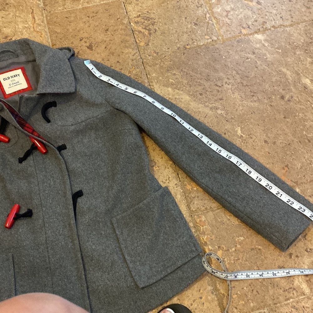 Old navy XS grey pea coat type jacket - Picture 7 of 7